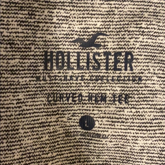 Hollister t - Picture 3 of 3
